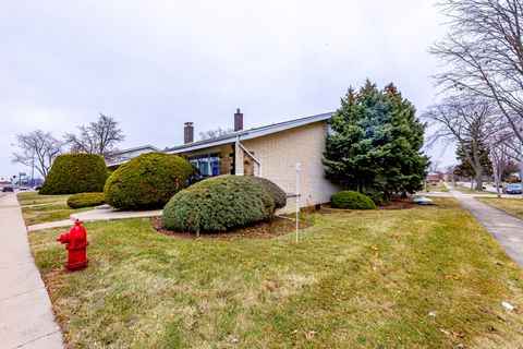 Tiny photo for 1245 S Mannheim Road, Westchester, IL 60154 (MLS # 12526299)