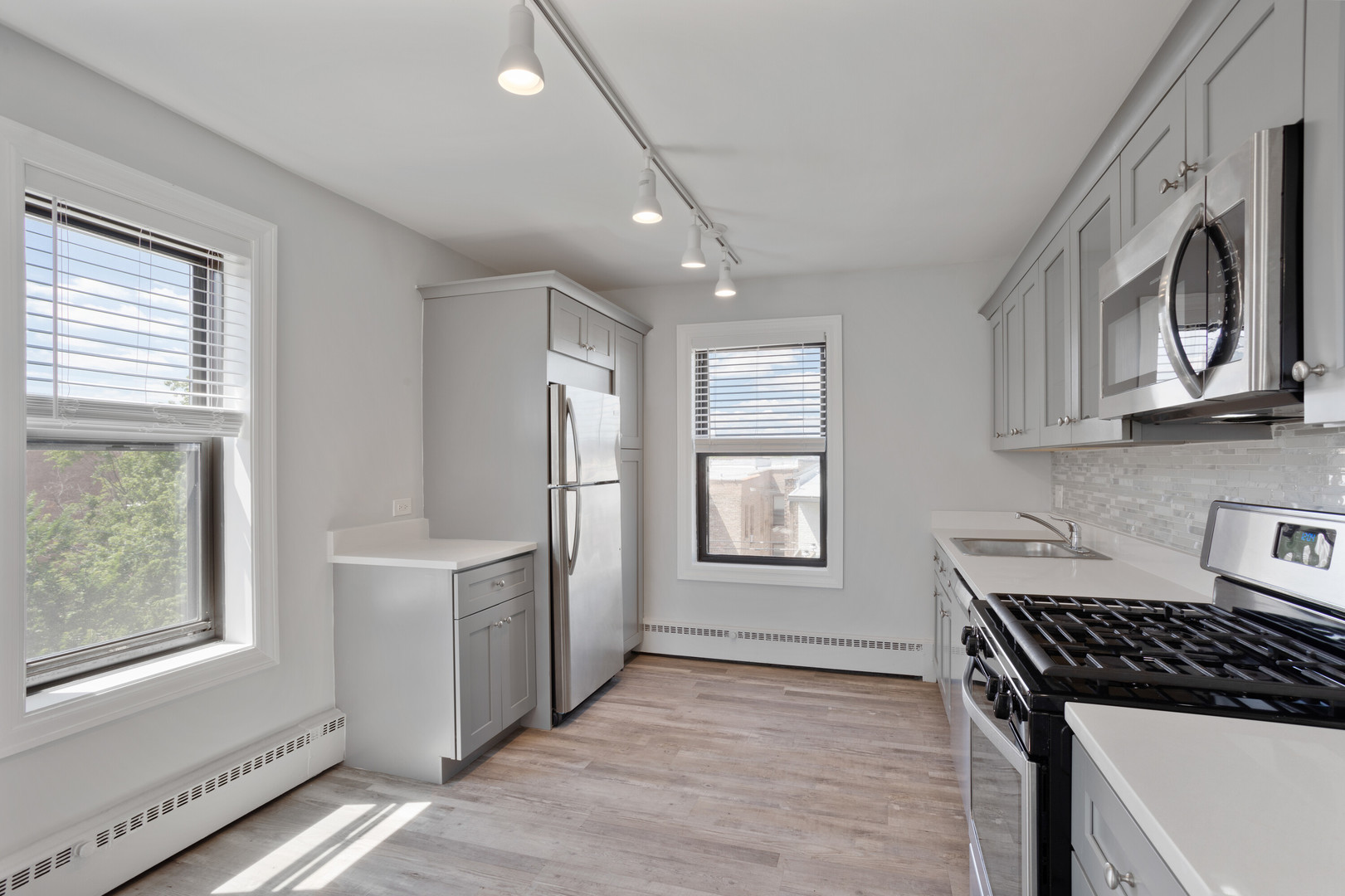 5858 N SHERIDAN Road 508