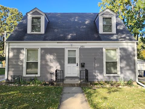 Photo of 371 S Edison Avenue, Elgin, IL 60123 (MLS # 12503036) Photo of 371 S Edison Avenue, Elgin, IL 60123 (MLS # 12503036)