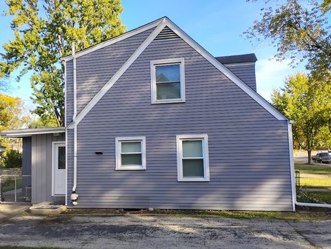 Tiny photo for 371 S Edison Avenue, Elgin, IL 60123 (MLS # 12503036)