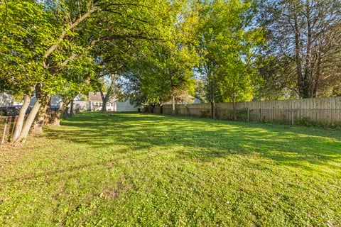 Tiny photo for 510 N Garfield Street, Lombard, IL 60148 (MLS # 12784675)