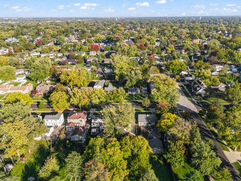Tiny photo for 510 N Garfield Street, Lombard, IL 60148 (MLS # 12784675)