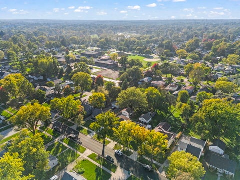 Tiny photo for 510 N Garfield Street, Lombard, IL 60148 (MLS # 12784675)