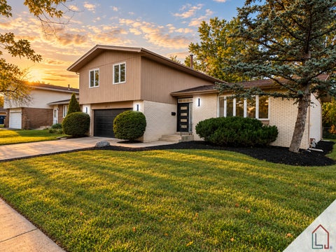 Photo of 5252 Arquilla Drive, Richton Park, IL 60471 (MLS # 12775202)