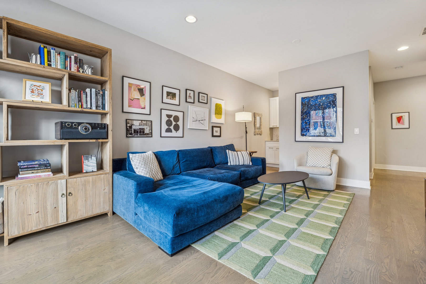 1627 N Campbell Avenue 1