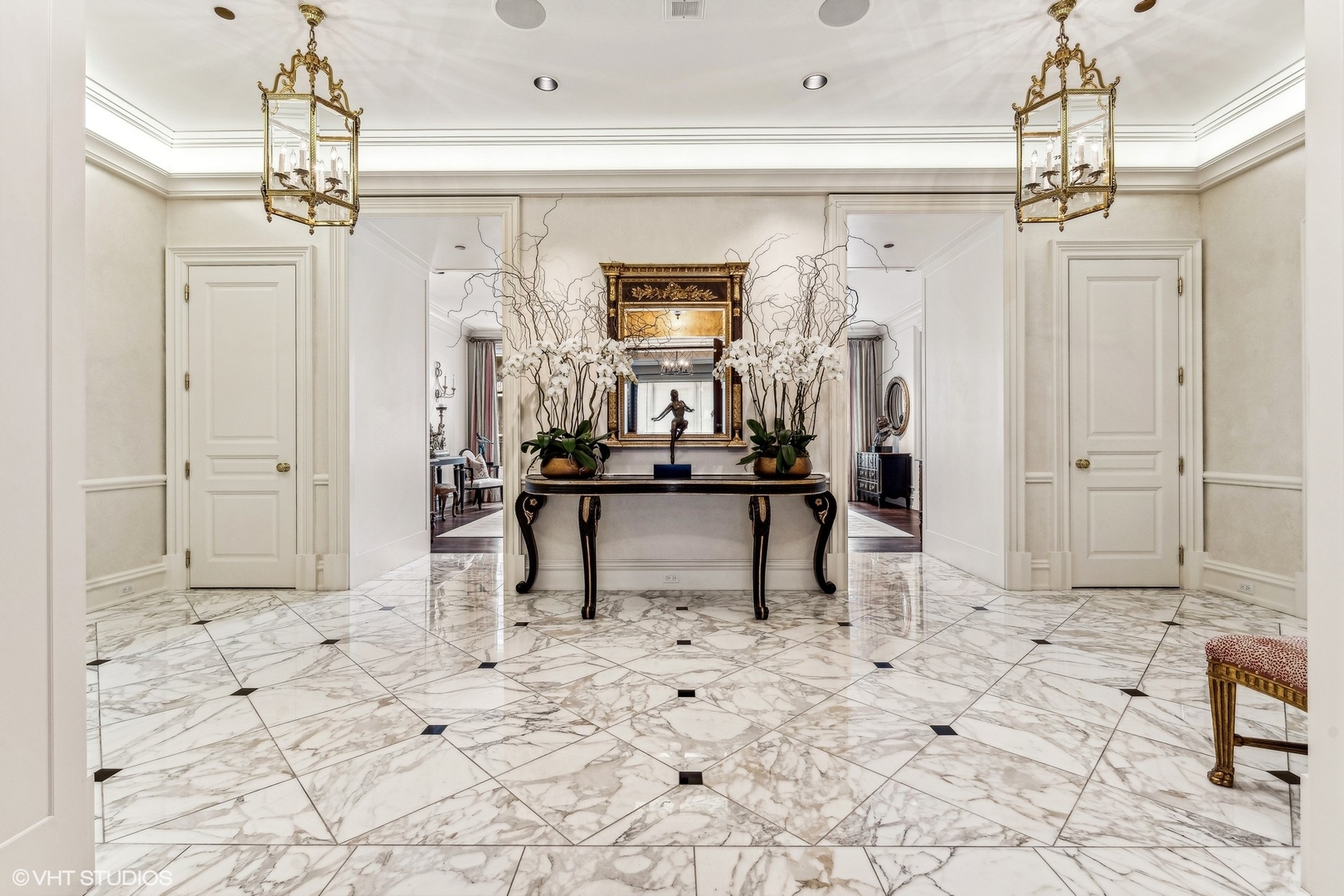 65 E Goethe Street 4N