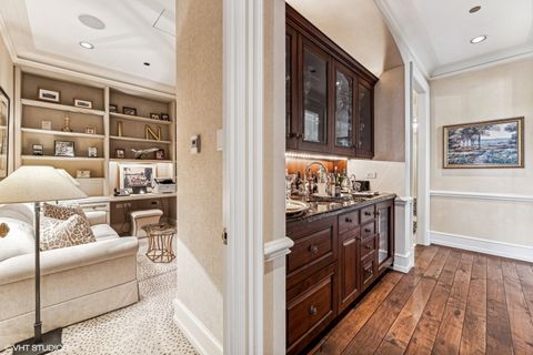 Tiny photo for 65 E Goethe Street #4N, Chicago, IL 60610 (MLS # 12620466)
