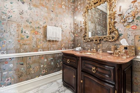 Tiny photo for 65 E Goethe Street #4N, Chicago, IL 60610 (MLS # 12620466)