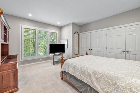Tiny photo for 56 S Wynstone Drive, North Barrington, IL 60010 (MLS # 12764638)