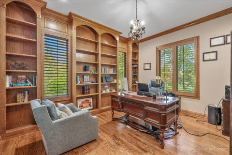 Tiny photo for 56 S Wynstone Drive, North Barrington, IL 60010 (MLS # 12764638)