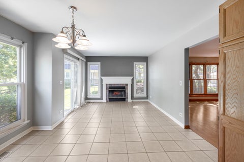 Tiny photo for 1059 Ridgefield Circle, Carol Stream, IL 60188 (MLS # 12677595)