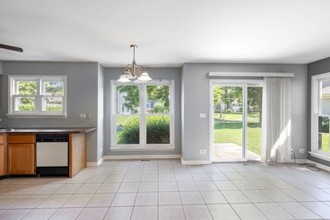 Tiny photo for 1059 Ridgefield Circle, Carol Stream, IL 60188 (MLS # 12677595)