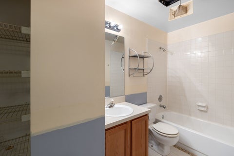 Tiny photo for 1059 Ridgefield Circle, Carol Stream, IL 60188 (MLS # 12677595)