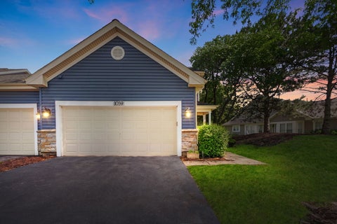 Tiny photo for 1059 Ridgefield Circle, Carol Stream, IL 60188 (MLS # 12677595)