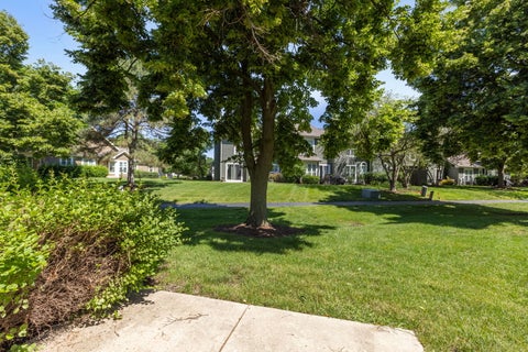 Tiny photo for 1059 Ridgefield Circle, Carol Stream, IL 60188 (MLS # 12677595)