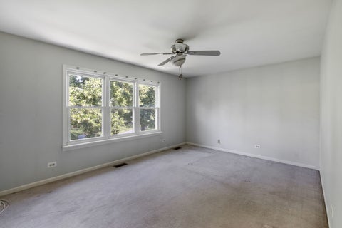 Tiny photo for 1059 Ridgefield Circle, Carol Stream, IL 60188 (MLS # 12677595)