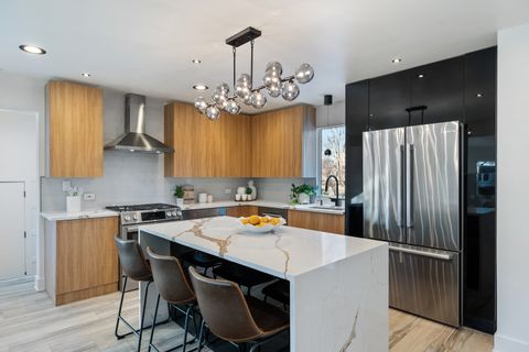 Tiny photo for 1809 Jefferson Avenue, Glenview, IL 60025 (MLS # 12539992)