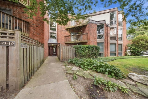 Photo of 2140 N LINCOLN Avenue #5202, Chicago, IL 60614 (MLS # 12783868)