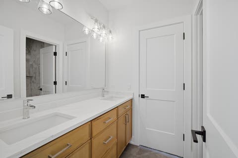 Tiny photo for 28920 N Niblick Knoll Court, Ivanhoe, IL 60060 (MLS # 12708123)