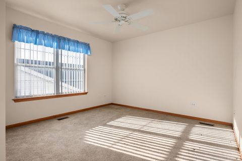 Tiny photo for 16139 Seneca Lake Circle, Crest Hill, IL 60403 (MLS # 12526265)