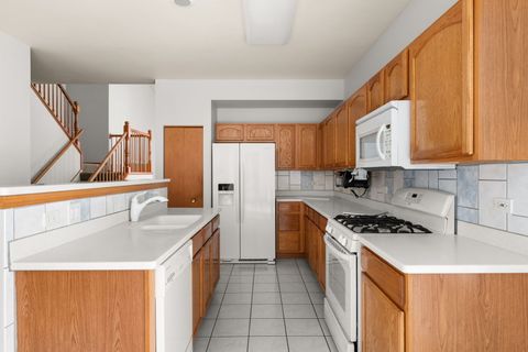 Tiny photo for 16139 Seneca Lake Circle, Crest Hill, IL 60403 (MLS # 12526265)