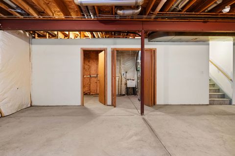 Tiny photo for 16139 Seneca Lake Circle, Crest Hill, IL 60403 (MLS # 12526265)