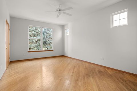 Tiny photo for 16139 Seneca Lake Circle, Crest Hill, IL 60403 (MLS # 12526265)