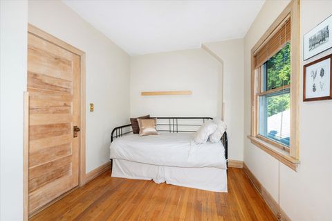 Tiny photo for 222 S Cuyler Avenue, Oak Park, IL 60302 (MLS # 12568033)