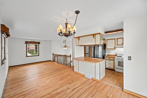 Tiny photo for 22W381 2nd Street, Glen Ellyn, IL 60137 (MLS # 12675354)