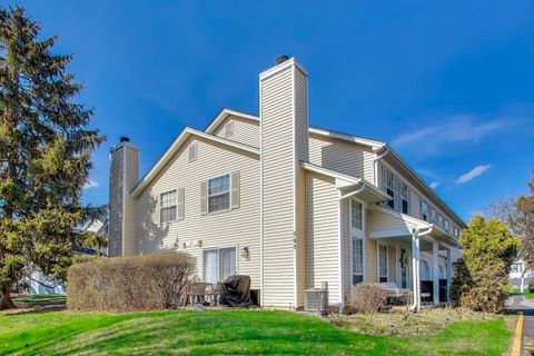 Tiny photo for 595 East Avenue, Streamwood, IL 60107 (MLS # 12610524)