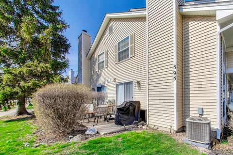 Tiny photo for 595 East Avenue, Streamwood, IL 60107 (MLS # 12610524)