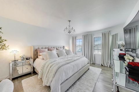 Tiny photo for 595 East Avenue, Streamwood, IL 60107 (MLS # 12610524)