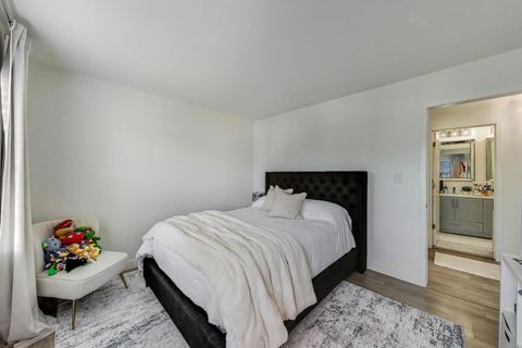 Tiny photo for 595 East Avenue, Streamwood, IL 60107 (MLS # 12610524)