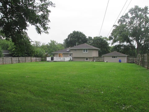 Tiny photo for 23W554 Burdette Avenue, Carol Stream, IL 60188 (MLS # 12733052)