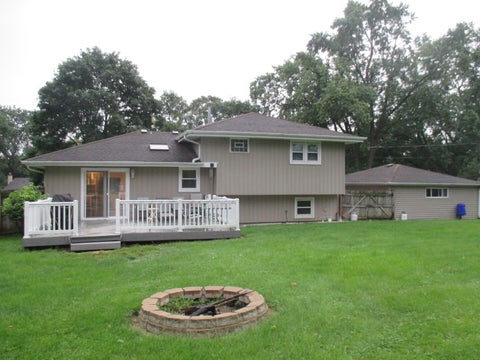 Tiny photo for 23W554 Burdette Avenue, Carol Stream, IL 60188 (MLS # 12733052)
