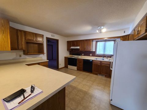 Tiny photo for 1501 S College Avenue, Dixon, IL 61021 (MLS # 12484749)