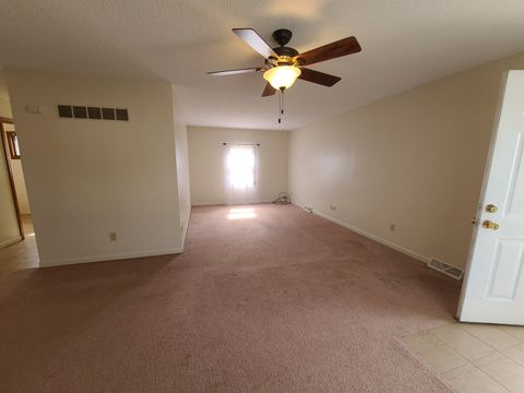 Tiny photo for 1501 S College Avenue, Dixon, IL 61021 (MLS # 12484749)
