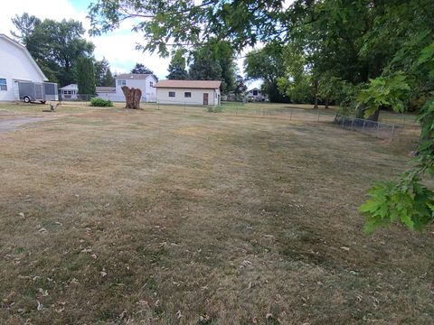 Tiny photo for 1501 S College Avenue, Dixon, IL 61021 (MLS # 12484749)