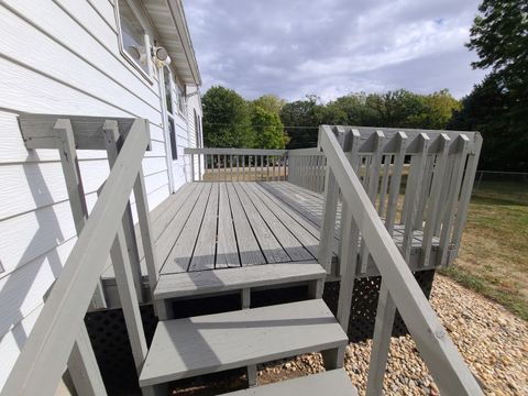 Tiny photo for 1501 S College Avenue, Dixon, IL 61021 (MLS # 12484749)