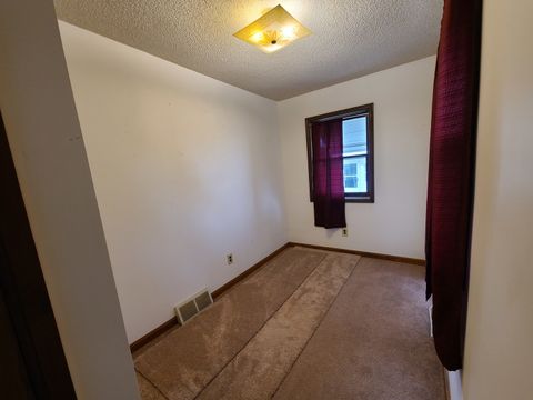 Tiny photo for 1501 S College Avenue, Dixon, IL 61021 (MLS # 12484749)