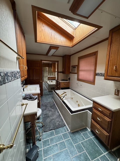 Tiny photo for 1802 Walnut Circle, Northbrook, IL 60062 (MLS # 12745146)