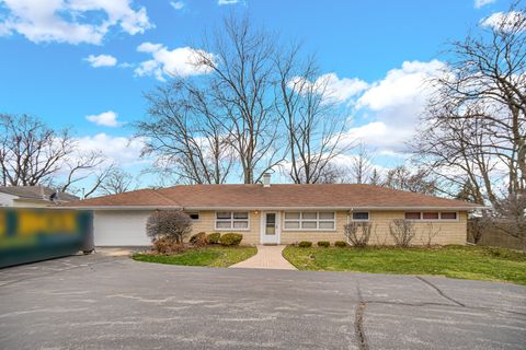 Photo of 22900 Governors Highway, Matteson, IL 60443 (MLS # 12552821)