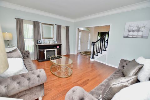 Tiny photo for 7015 Burning Tree Circle, McHenry, IL 60050 (MLS # 12512302)