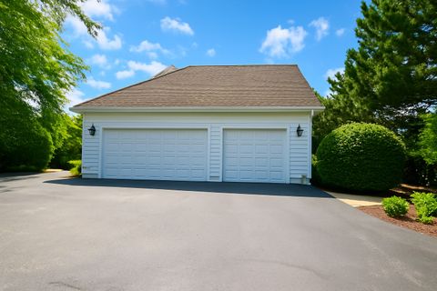 Tiny photo for 7015 Burning Tree Circle, McHenry, IL 60050 (MLS # 12512302)