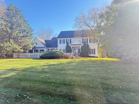 7015 Burning Tree Circle McHenry IL 60050