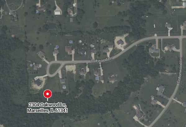 2304 Oakwood Lane