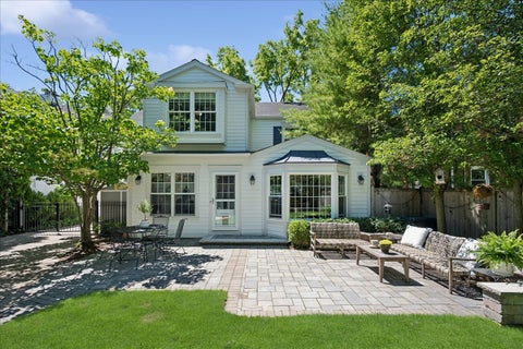 Tiny photo for 2236 KENILWORTH Avenue, Wilmette, IL 60091 (MLS # 12668082)