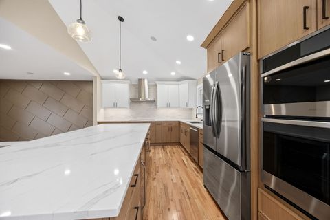 Tiny photo for 8651 S Kean Avenue, Hickory Hills, IL 60457 (MLS # 12583698)