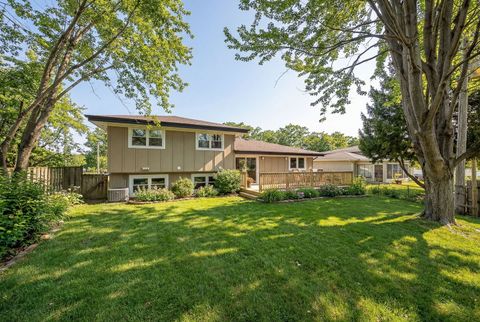 Tiny photo for 8651 S Kean Avenue, Hickory Hills, IL 60457 (MLS # 12583698)