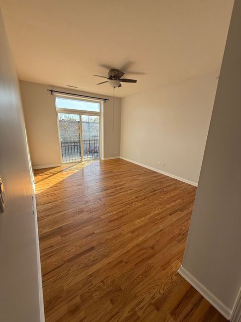 Tiny photo for 2520 S Oakley Avenue #201, Chicago, IL 60608 (MLS # 12540540)
